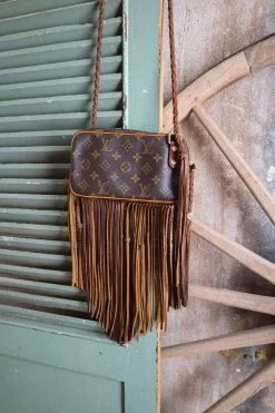 LEATHER AND VODKA MARLY CAMEL FRINGE 20CT KINGMAN TURQUOISE BAG 22 LEATHER AND VODKA MARLY CAMEL FRINGE 20CT KINGMAN TURQUOISE BAG -Western Fashion 0D6A0038