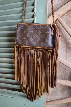 LEATHER AND VODKA MARLY CAMEL FRINGE 20CT KINGMAN TURQUOISE BAG 23 LEATHER AND VODKA MARLY CAMEL FRINGE 20CT KINGMAN TURQUOISE BAG -Western Fashion 0D6A0039