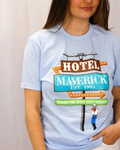 Maverick Hotel T-Shirt -Western Fashion 0D6A3130 0a842e94 25d5 4323 bd27 e37126330a19