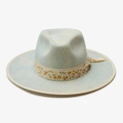 WYETH WOMEN'S OLLIE HAT -Western Fashion 0D6A6088 700x 647746c4 54d0 4fb0 96fd d4c7d81516c4