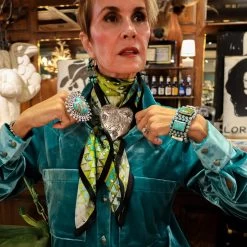 MARGARET SULLIVAN WOMEN'S HEART AND HORSE SCARF SLIDE -Western Fashion 0D6A8376