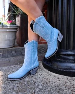 LIBERTY BLACK WOMEN'S SIENNA DENIM BOOT 8 LIBERTY BLACK WOMEN'S SIENNA DENIM BOOT -Western Fashion 0D6A8754 5c1e74ca ba80 4759 a603 74a6975df33b