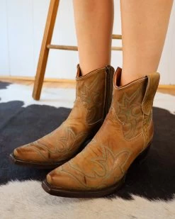 Corral Boots CIRCLE G BY CORRAL WOMEN'S ANKLE EMBROIDERED ZIPPER BOOTIE 11 Corral Boots CIRCLE G BY CORRAL WOMEN'S ANKLE EMBROIDERED ZIPPER BOOTIE -Western Fashion 100 bad6f294 255a 40c5 a8de 5d5c41e7eec8