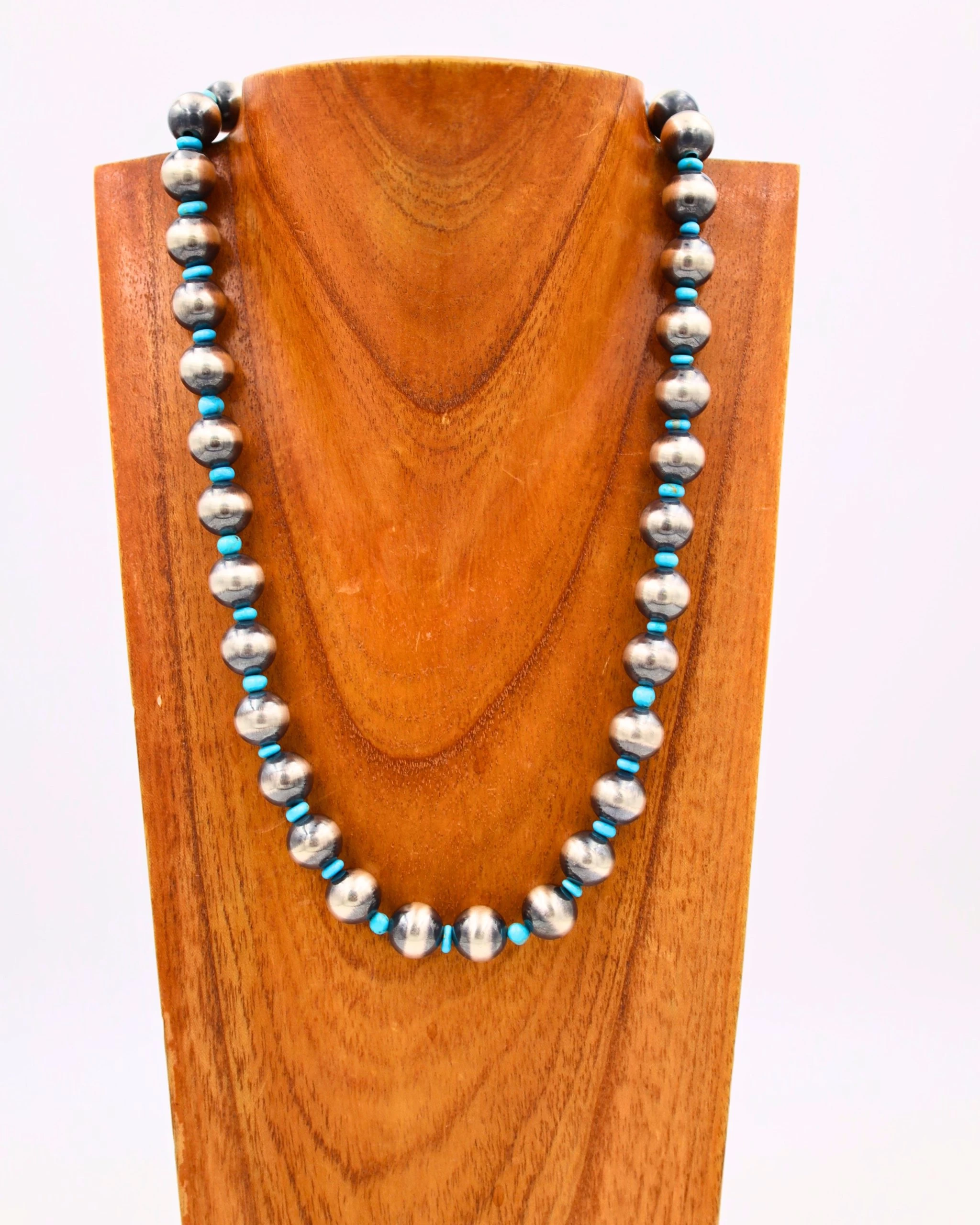 LARGE NAVAJO PEARLS AND TURQUOISE BEADS NECKLACE 3 LARGE NAVAJO PEARLS AND TURQUOISE BEADS NECKLACE