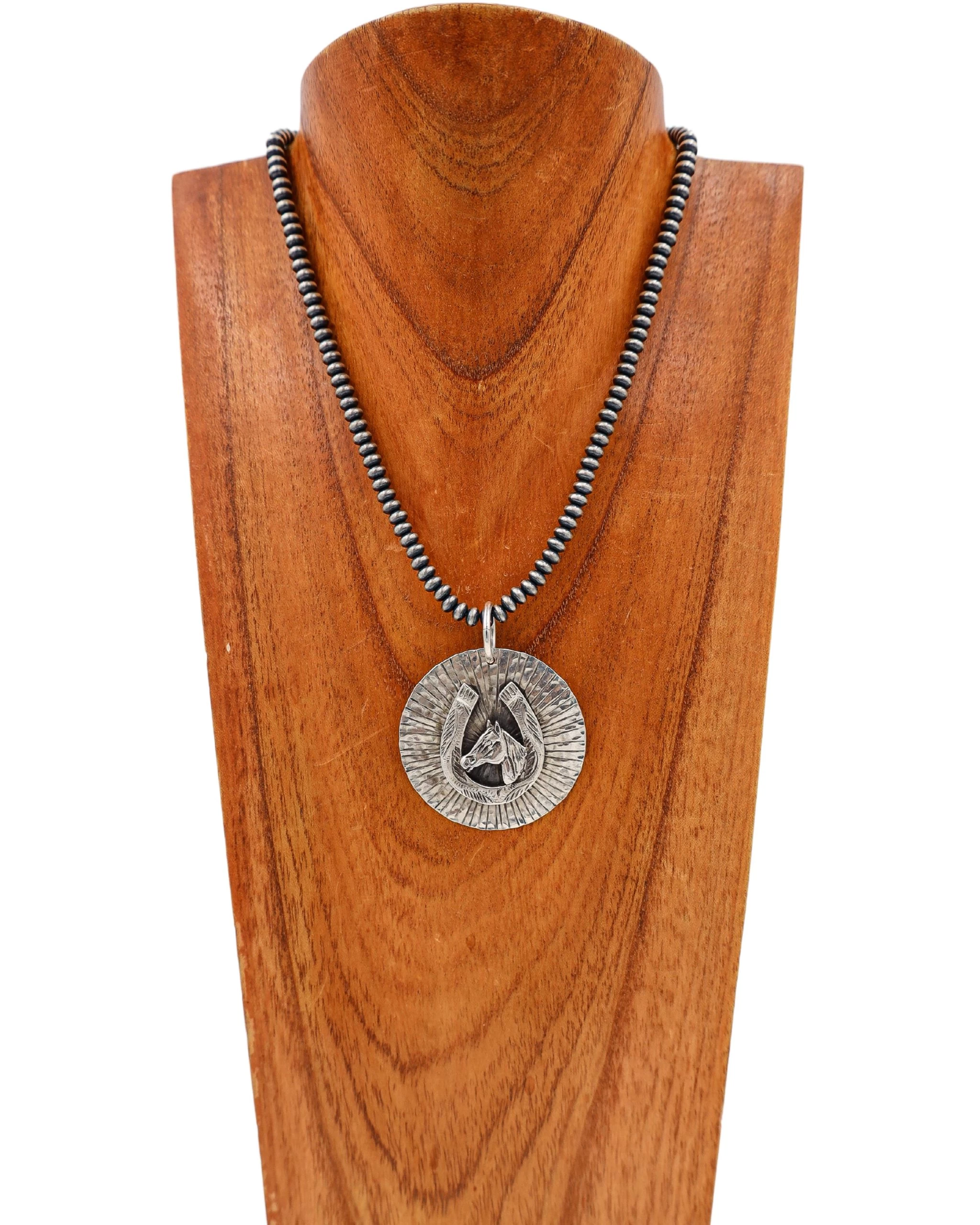 RICHARD SCHMIDT HORSE HEAD IN HORSESHOE PENDANT 4 RICHARD SCHMIDT HORSE HEAD IN HORSESHOE PENDANT - Image 2