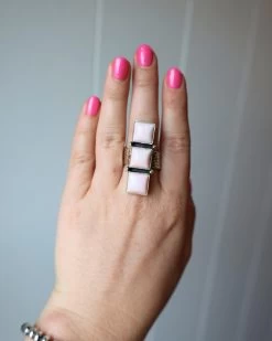 NAVAJO QUEEN PINK CONCH 3 SQUARES RING- SIZE ADJUSTABLE