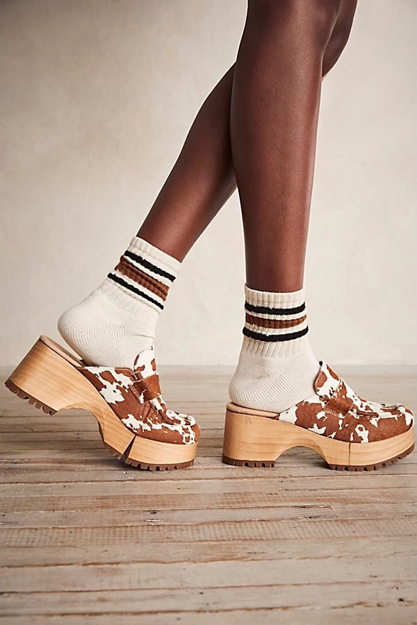 FREE PEOPLE WOMEN'S CORBIN HAIR ON CLOG 3 FREE PEOPLE WOMEN'S CORBIN HAIR ON CLOG