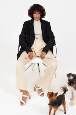 MAURITIUS WOMEN'S TANNY JACKET -Western Fashion 20220731 3836 720x 3aed827a e447 4cd5 9e83 f55d51cc4446