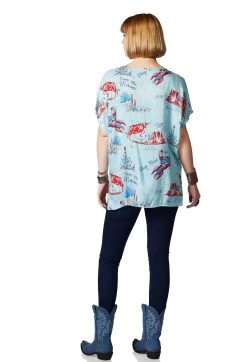 DOUBLE D RANCHWEAR OVER THE MOON PONCHO TOP -Western Fashion 24 BackToTheFuture Poncho 017 5000x 5f98062b 4a39 4316 b14b 8262e4d2a153