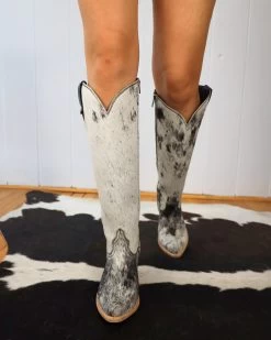 LIBERTY BLACK WOMEN'S KENDRA BOOT- NEGRO -Western Fashion 50 e8efd873 c714 459f a570 6bfb3021d02d