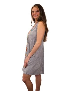 SEE AND BE SEEN SLEEVELESS FLORAL EMBROIDERED TIERED DRESS -Western Fashion 63 319ad8ae 6d1d 45cd 893d 6105ff392be1