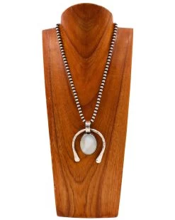 RICHARD SCHMIDT MOTHER OF PEARL OVAL NAJA PENDANT 15 RICHARD SCHMIDT MOTHER OF PEARL OVAL NAJA PENDANT -Western Fashion 67 286fb6f6 80ff 4c1b 8c06 752ec489e7b7