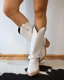 LIBERTY BLACK WOMEN'S PEYTON BOOT -Western Fashion 75 57a22982 bb0f 4a3a 945b eb4099e2dff1