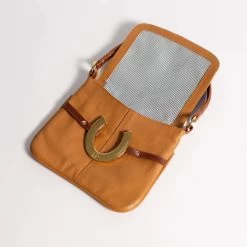 HAMPTON ROAD DESIGNS HUNTER HANDBAG -Western Fashion ButterscotchHunterInterior 700x.progressive 3b5508b6 45cf 4e13 8b6a e749378ddb1b