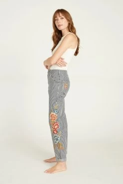 DRIFTWOOD CARPENTER PINSTRIPE PANT -Western Fashion DW P41926A 014 2048x2048 486a3cba 0fa3 43ab a3ba 2dfb8624803b