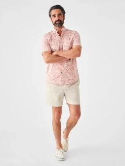 Faherty Short-Sleeve Stretch Playa Shirt -Western Fashion SP23 faherty mens MWS2306 CTP SS STRETCH PLAYA SHIRT CORAL TILE PRINT front 1 2000x 6603f598 ccfe 40b6 998f db2673811707