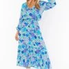 SHOW ME YOUR MUMU CAIT MIDI DRESS -Western Fashion fall23 allyliv 12.1527986 1440x.progressive e9c5751f a798 4b5b 822e 9fc7f286dc76