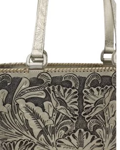 QUE CHULA KAROL PEWTER TOTE -Western Fashion image 3a3fd584 ef54 48d4 b48b 7725f9f5fc2a