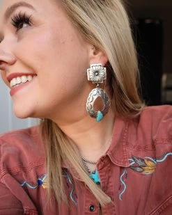 OPEN CONCHO OVOID TURQUOISE STONE EARRING -Western Fashion image 5d37b94e 9f20 4c44 a444 59f298d5288b