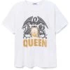 DAYDREAMER QUEEN GLITTER CREST TEE 1 DAYDREAMER QUEEN GLITTER CREST TEE -Western Fashion image 823x bdd6528f 6f3a 4fd0 a094 8c5bf1c83119