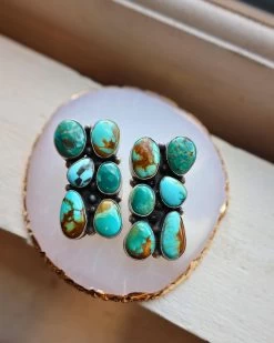 6 TURQUOISE CLUSTER POST EARRING -Western Fashion image 8a67e335 77c9 4dea b261 c187735a3e4d