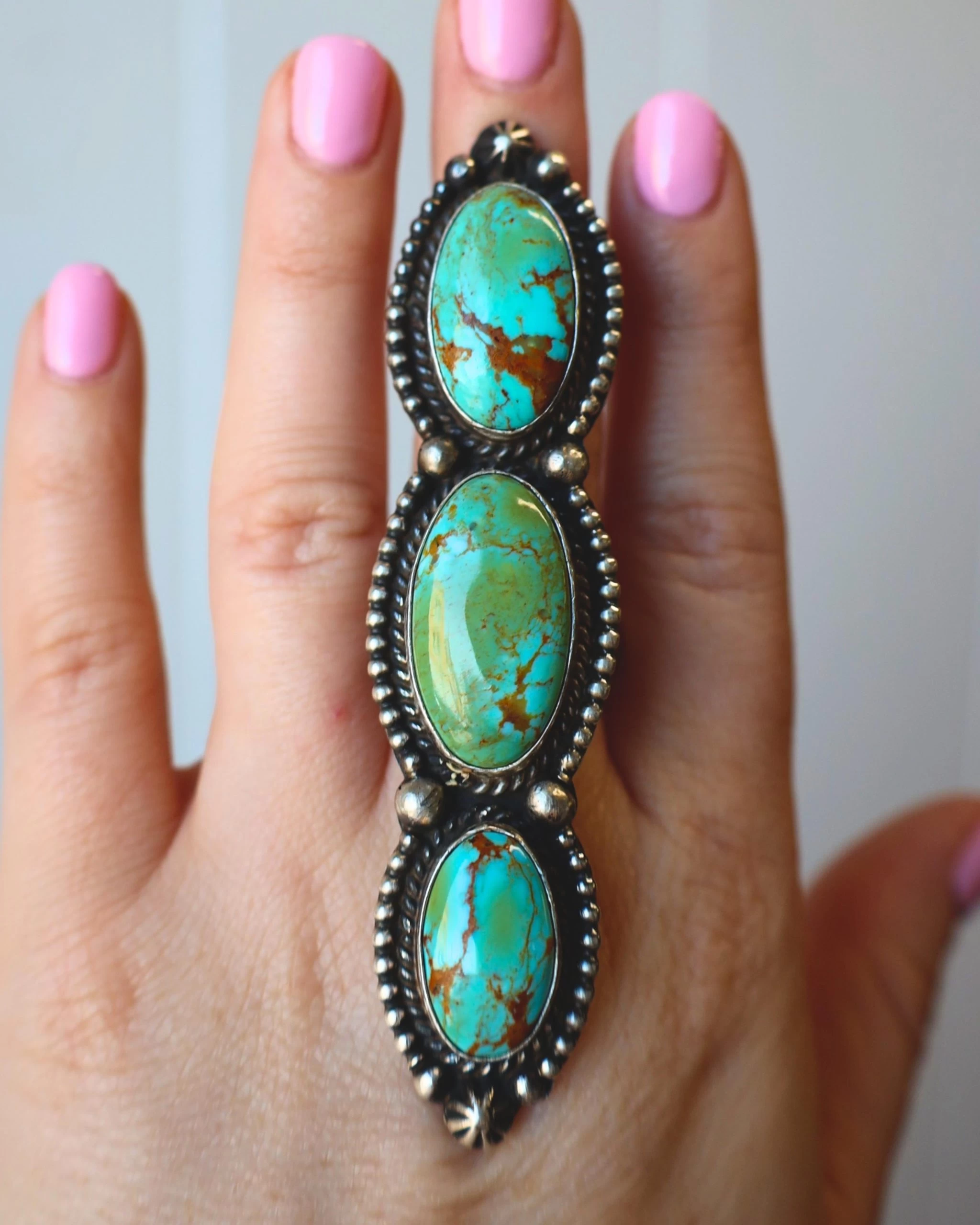 ADJUSTABLE 3 OVAL TURQUOISE LONG SET RING- ADJUSTABLE 4 ADJUSTABLE 3 OVAL TURQUOISE LONG SET RING- ADJUSTABLE - Image 2