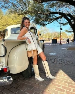 SPRINGBOK WITH FRINGE PURSE -Western Fashion image a80871e4 d636 4ed8 a4cf 8c25abfe6667