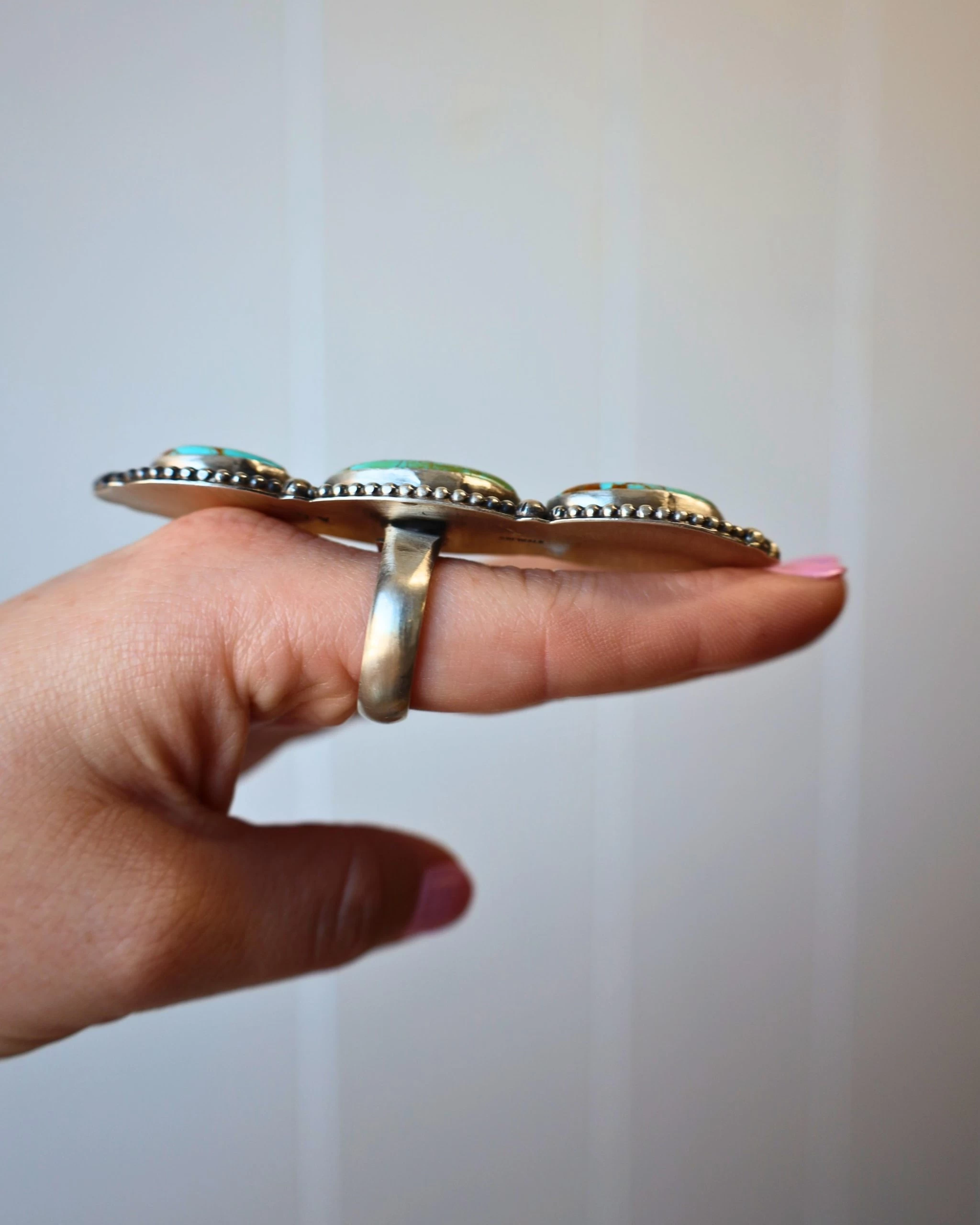 ADJUSTABLE 3 OVAL TURQUOISE LONG SET RING- ADJUSTABLE 5 ADJUSTABLE 3 OVAL TURQUOISE LONG SET RING- ADJUSTABLE - Image 3