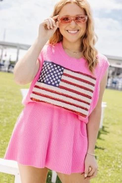 QUEEN OF SPARKLES AMERICAN FLAG SWEATER TANK -Western Fashion soelstudio QOSMAY2023 524 720x e21d1c08 5201 4a1c b8db 5109d4c83a15